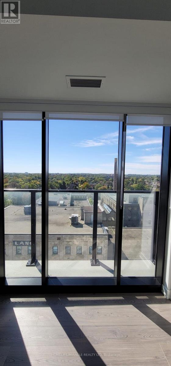 30 Francis Street South — photo 8