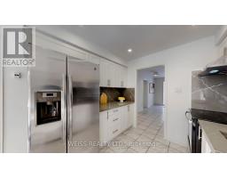 9 Tralee Street, Brampton, ON L6Z2X4 Photo 10