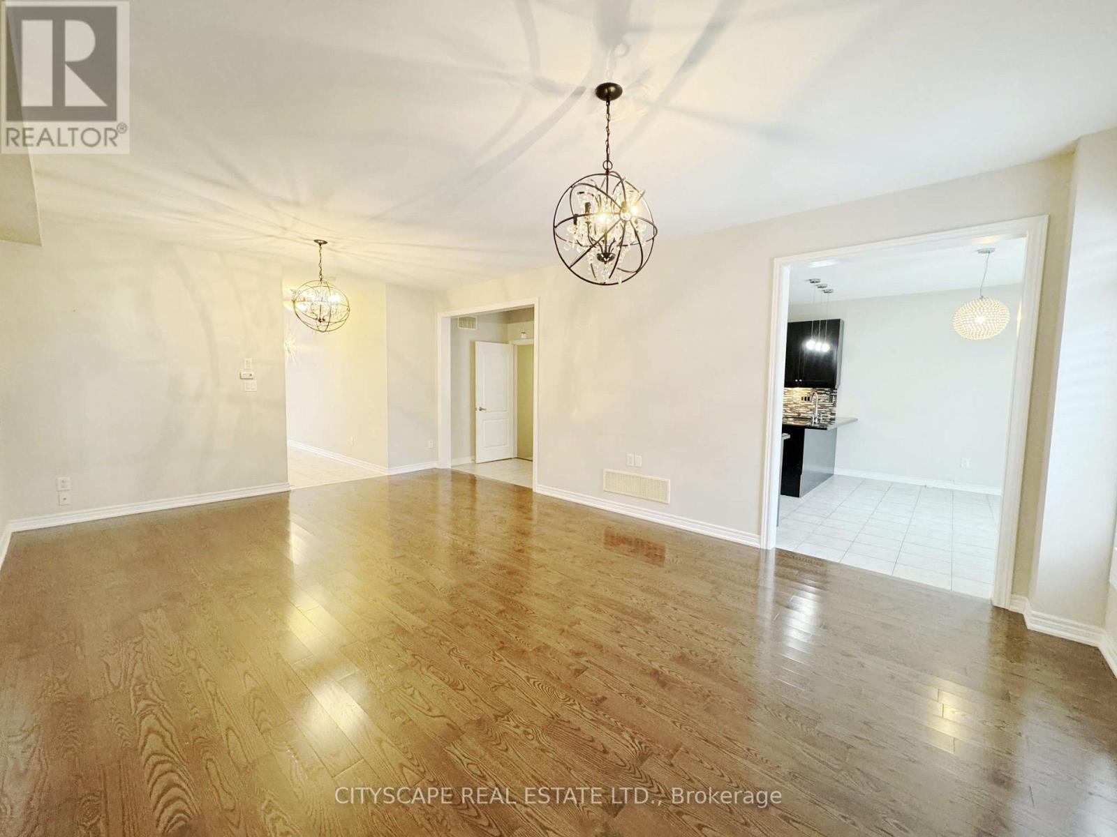405 Scott Boulevard, Milton, ON photo 10