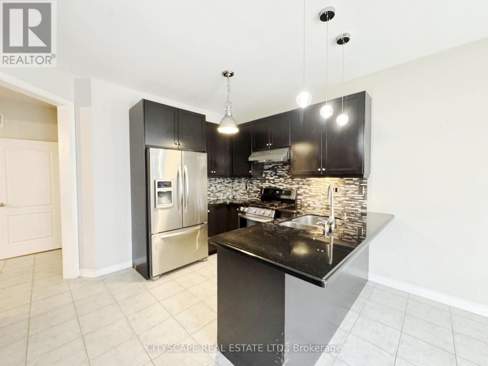405 Scott Boulevard, Milton, ON photo 17
