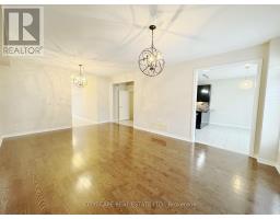 Family room - 405 Scott Boulevard, Milton, ON L9T0T1 Photo 10