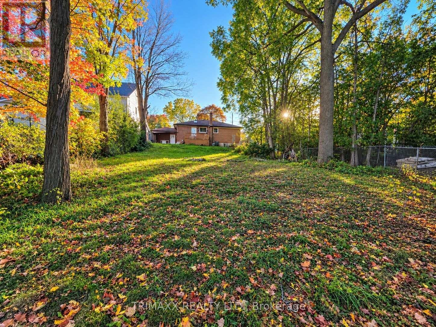 86 Charles Street, Halton Hills, ON photo 21