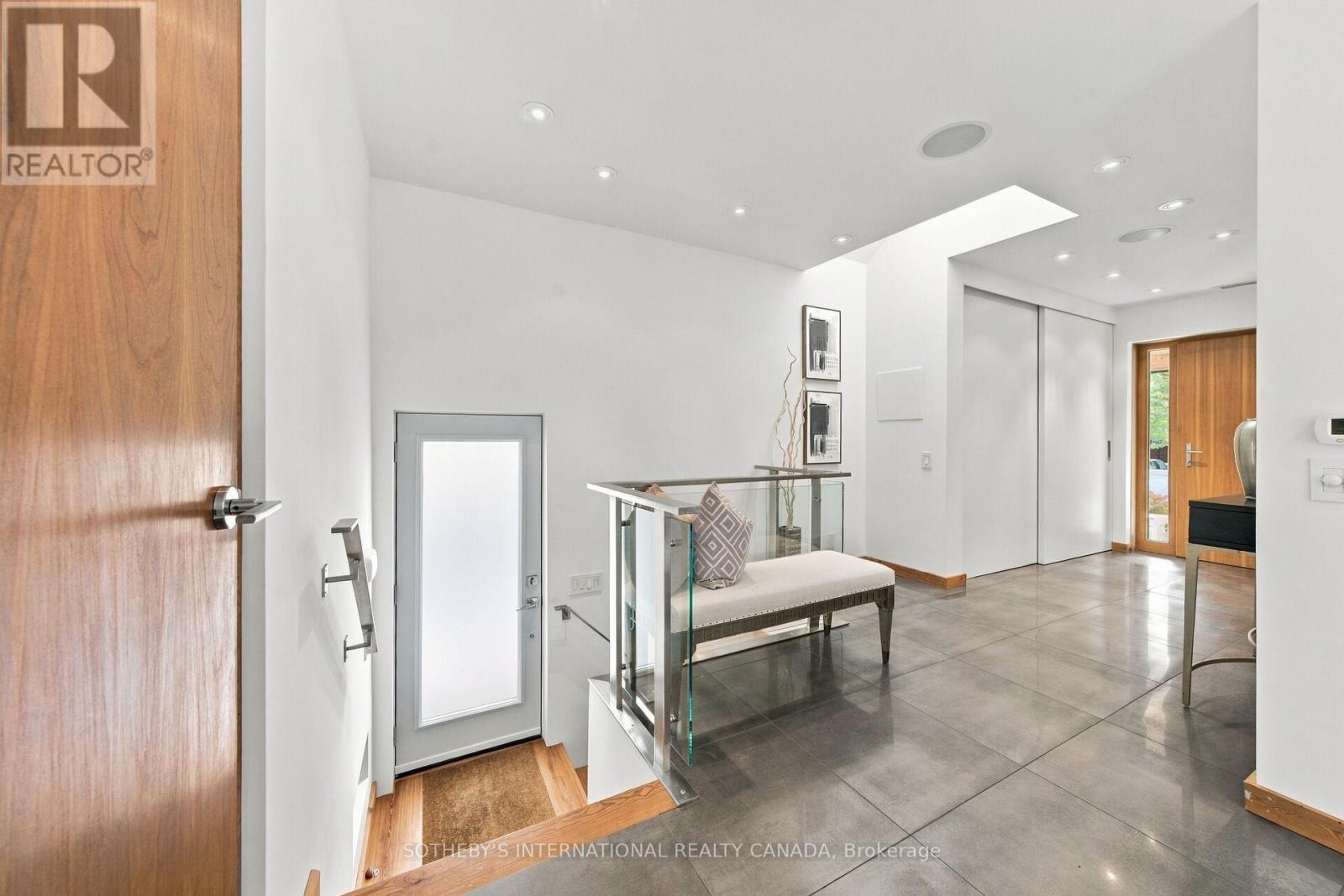 16 Sunnybrook Road, Toronto, ON photo 15