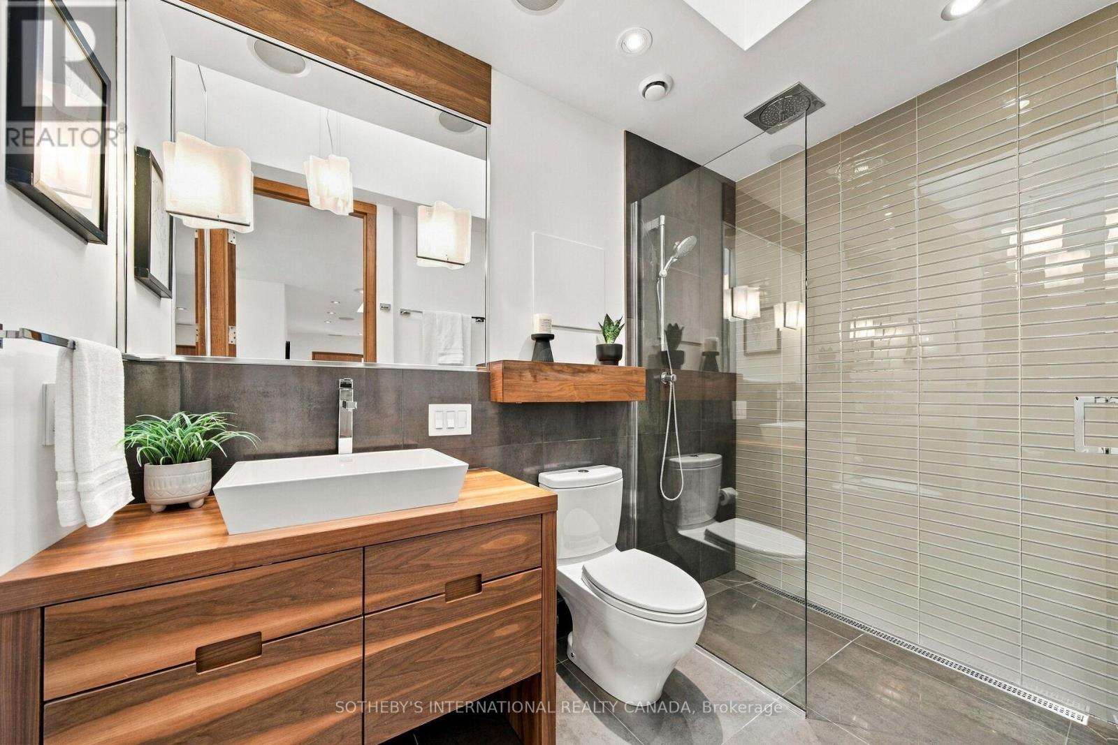 16 Sunnybrook Road, Toronto, ON photo 16