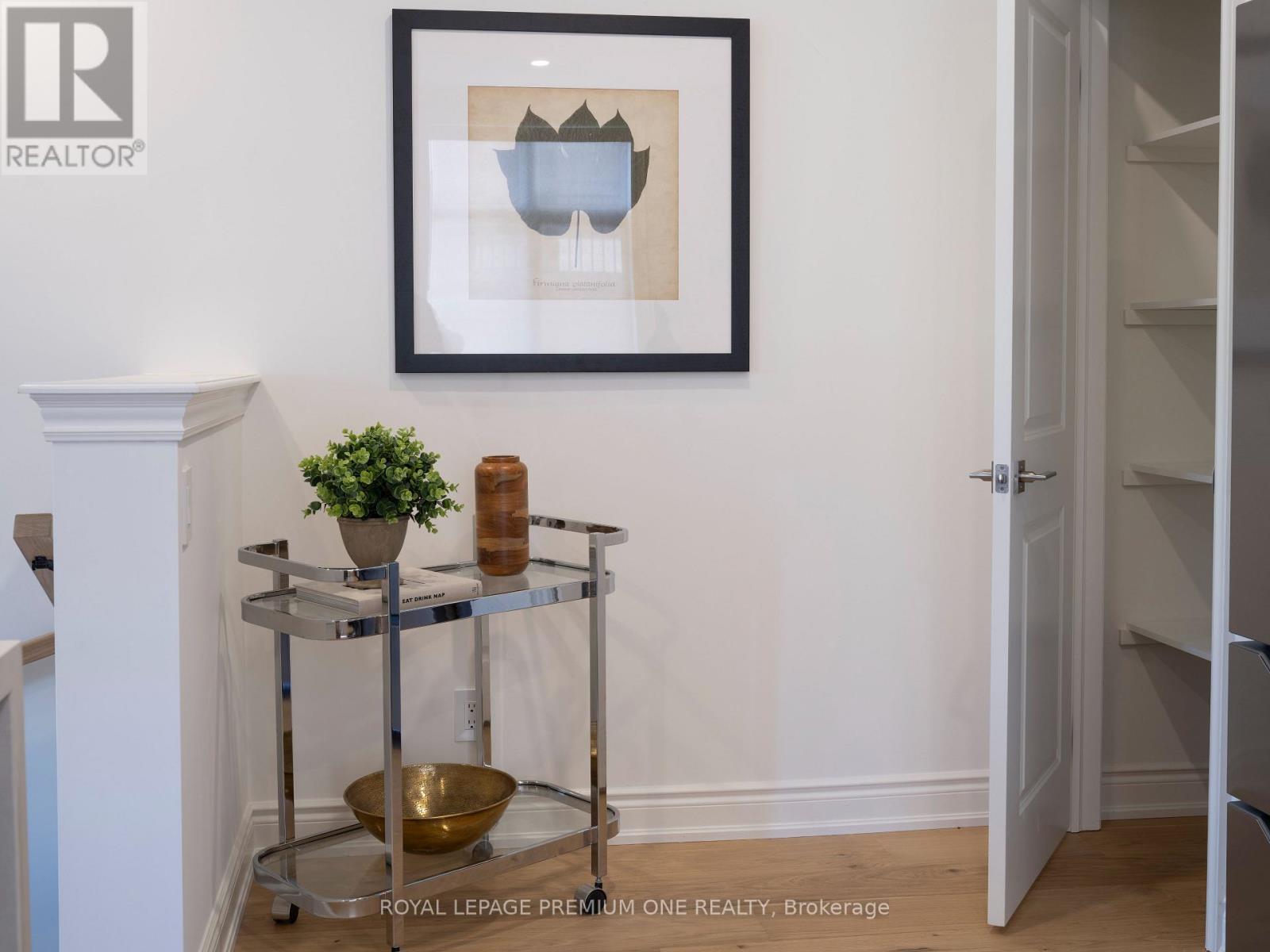 20 Earlington Avenue, Toronto, ON photo 19