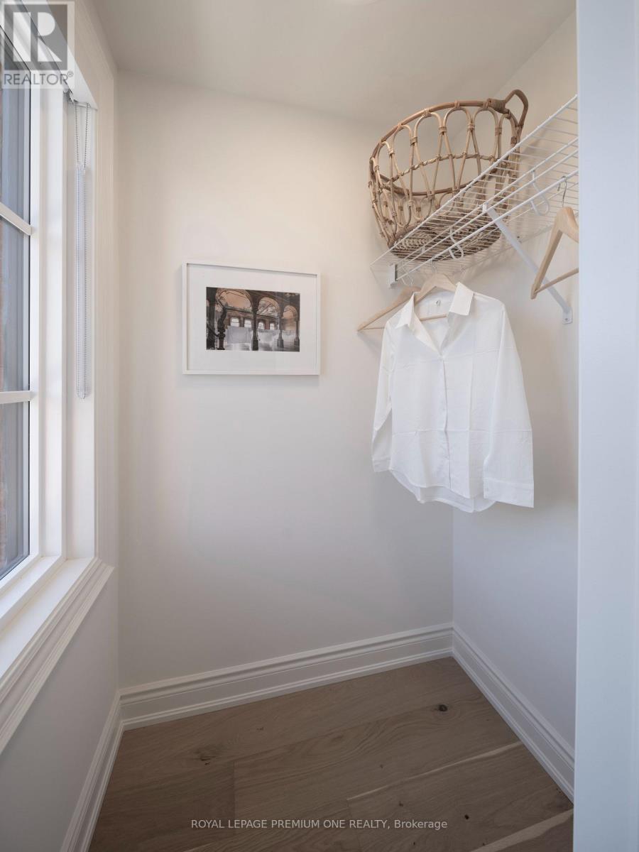 20 Earlington Avenue, Toronto, ON photo 22