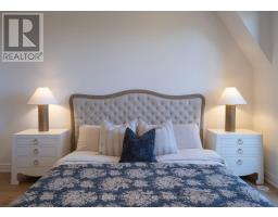 24 Earlington Avenue, Toronto, ON M8X0B7 Photo 28