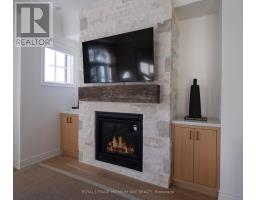 24 Earlington Avenue, Toronto, ON M8X0B7 Photo 8