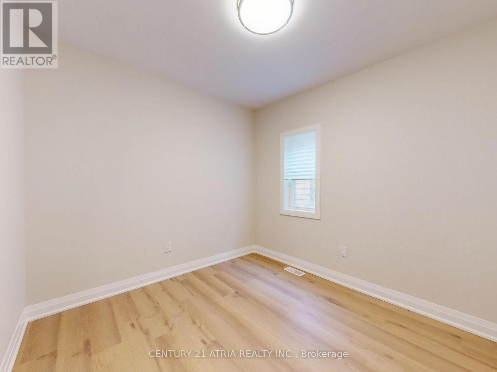 92 Lappin Avenue — photo 17