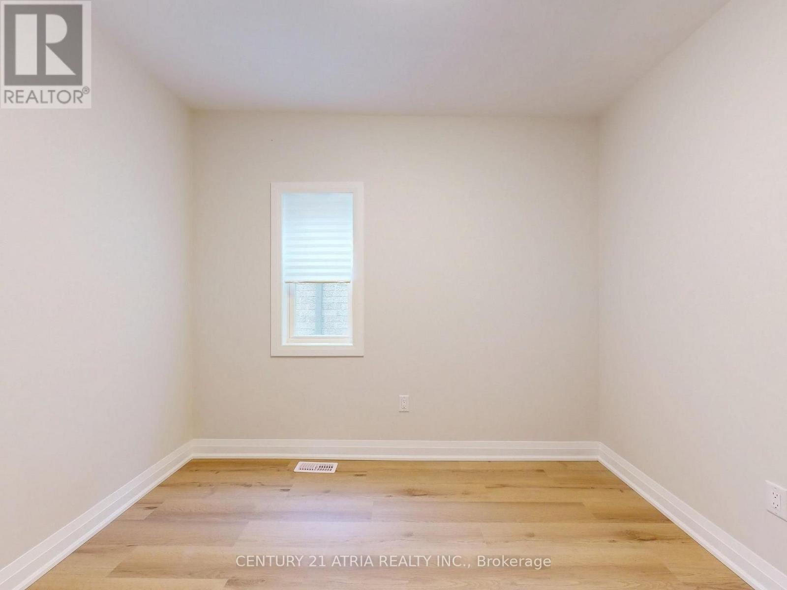 92 Lappin Avenue — photo 18