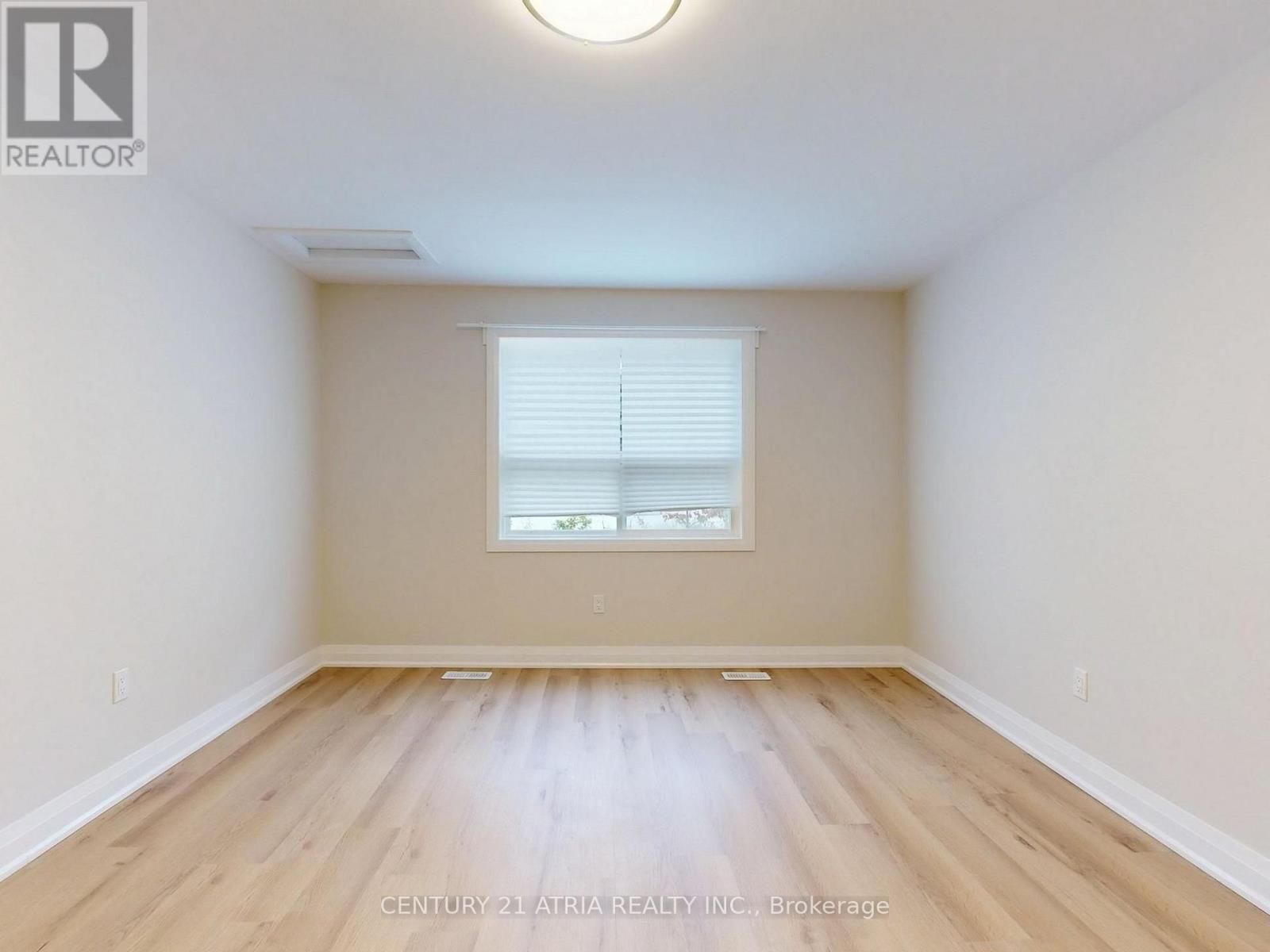 92 Lappin Avenue — photo 23