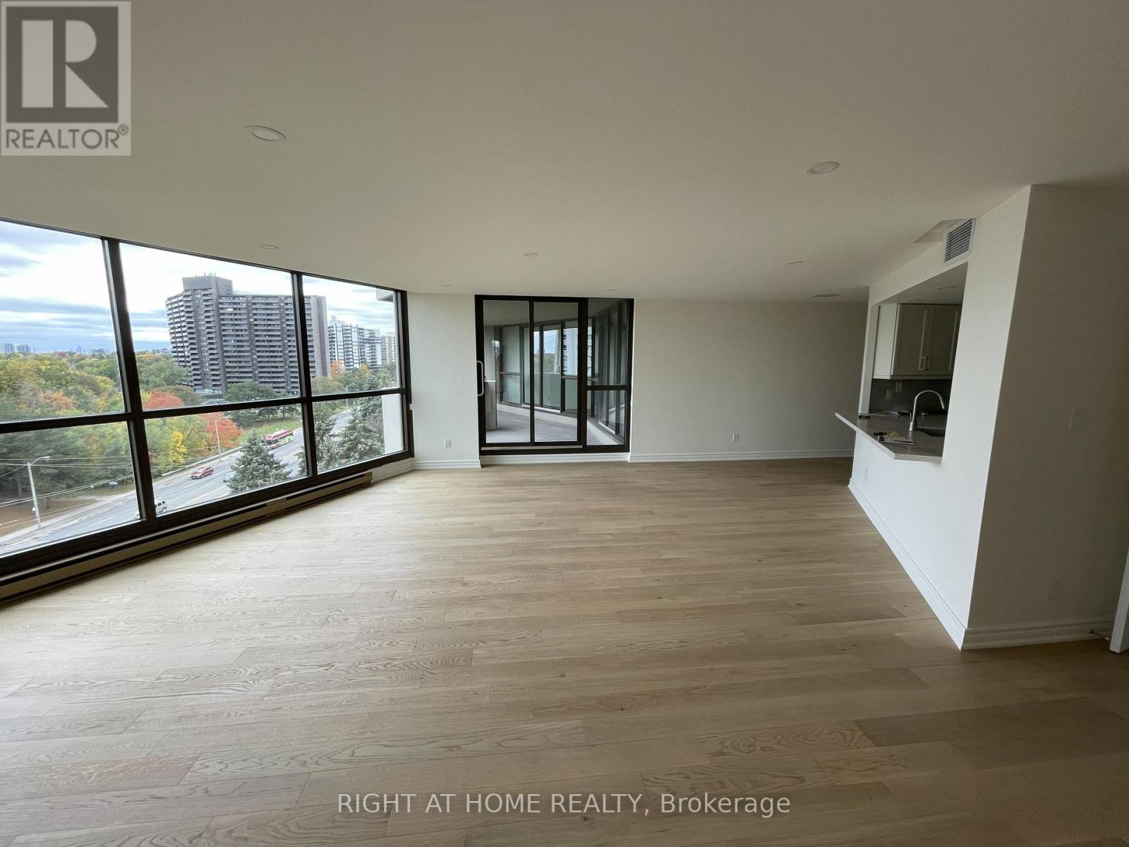 707- 2000 ISLINGTON Avenue, Toronto, ON photo 6