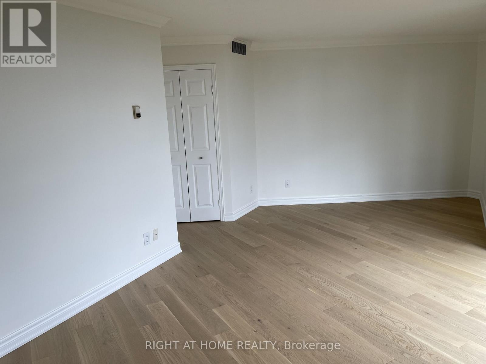 707- 2000 ISLINGTON Avenue, Toronto, ON photo 8