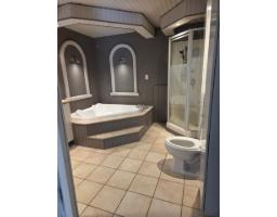 19 Rue Richelieu, Gatineau, QC J8Y4X3 Photo 16