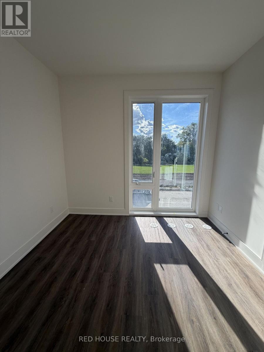 270 Ellis Avenue — photo 13