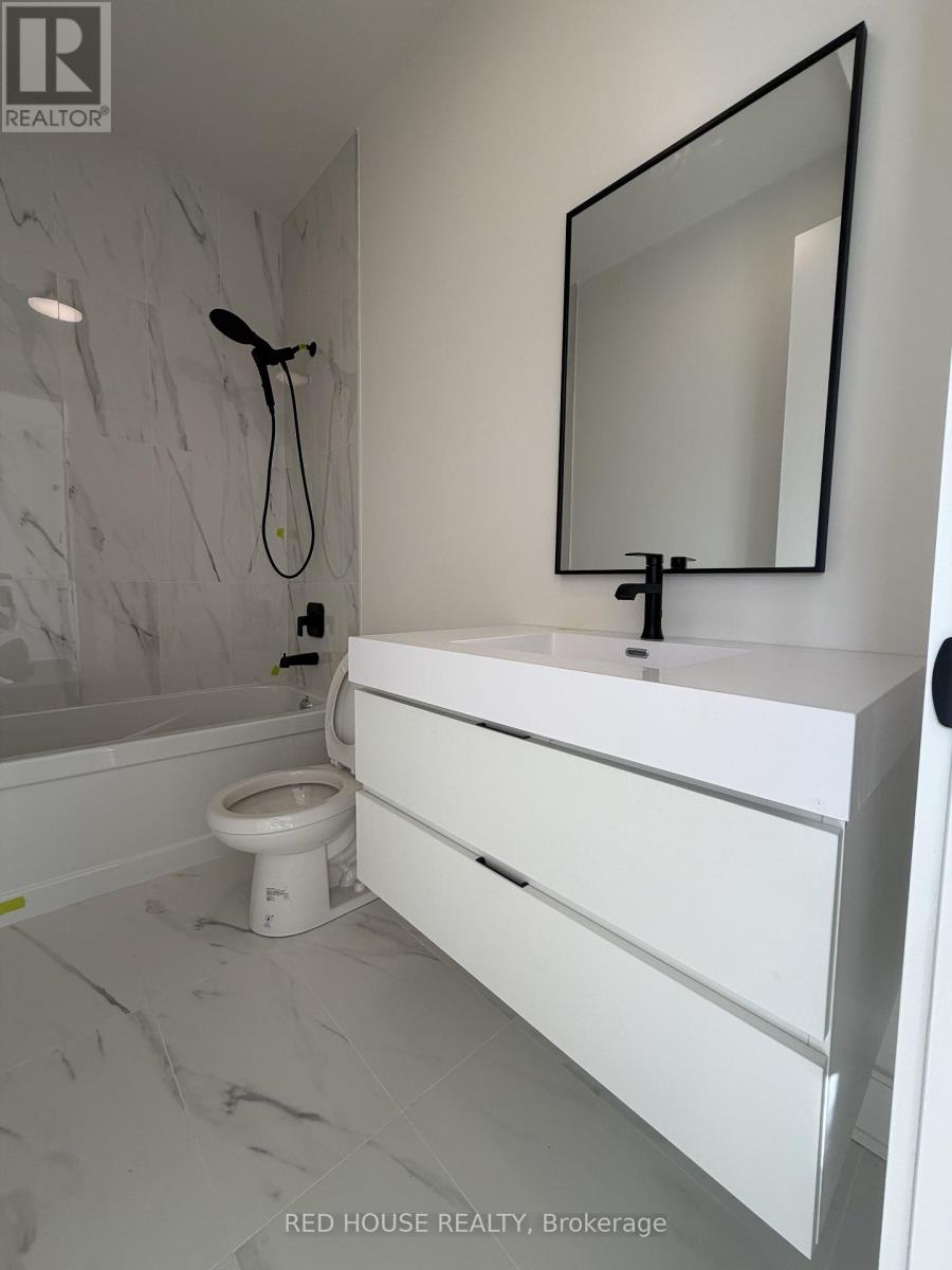 270 Ellis Avenue — photo 17