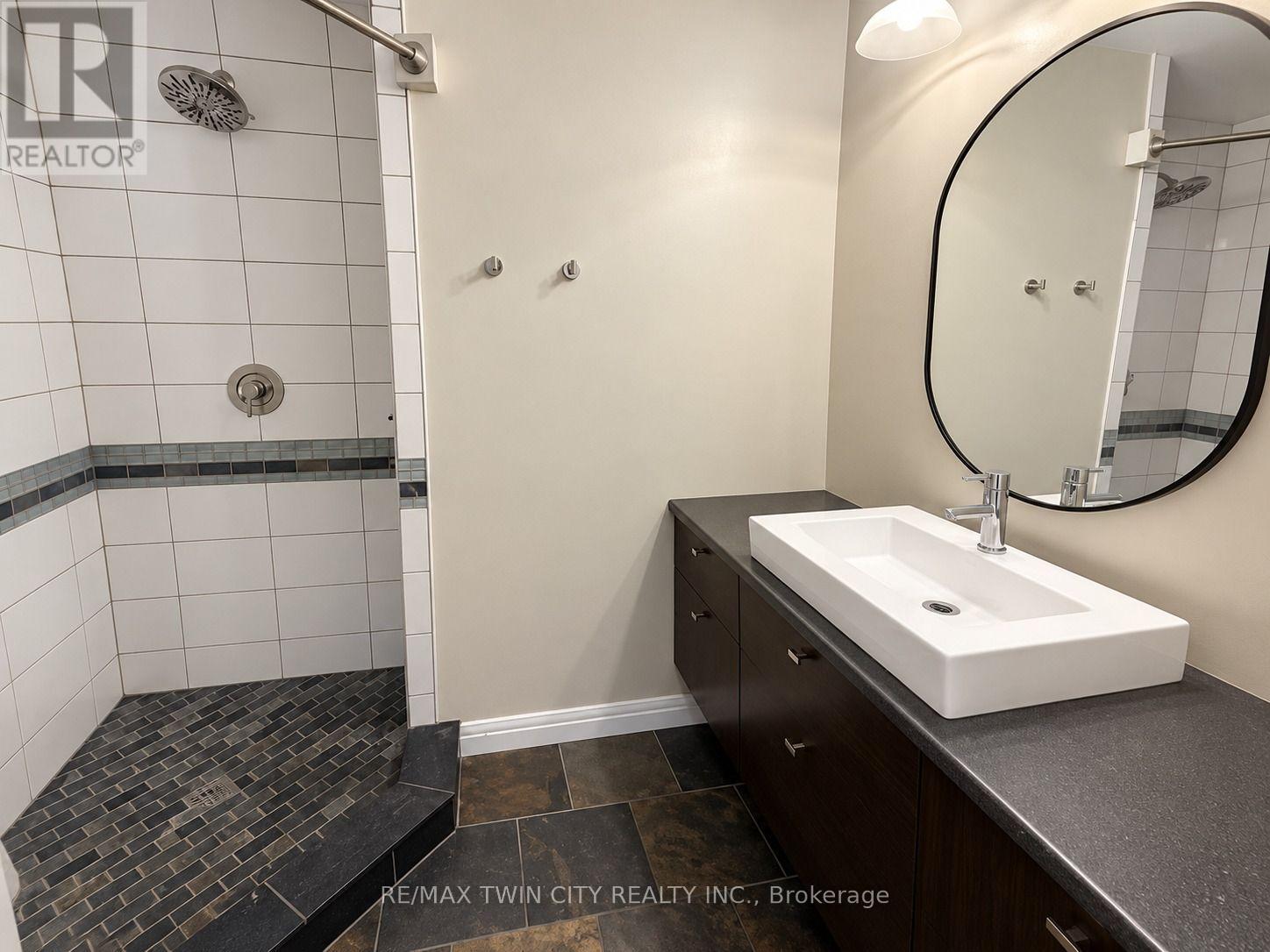 30 Green Valley Drive — photo 16