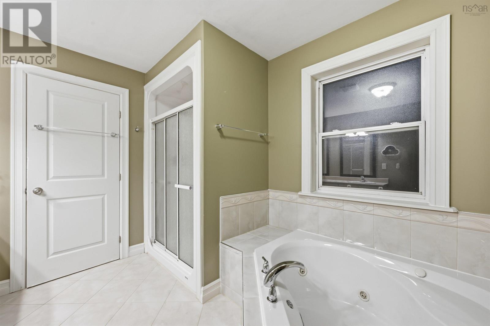 26 Ravines Drive - 28