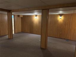 942 Summerside Avenue, Winnipeg, MB R3T3A9 Photo 19