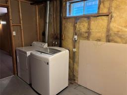 942 Summerside Avenue, Winnipeg, MB R3T3A9 Photo 22