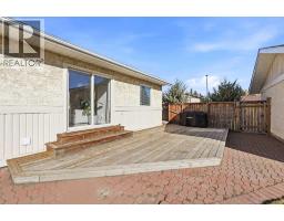 25 Clark Crescent, Red Deer, AB T4P2G2 Photo 23