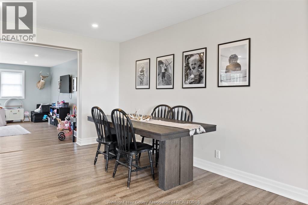 7686 CONCESSION 7 South - 12