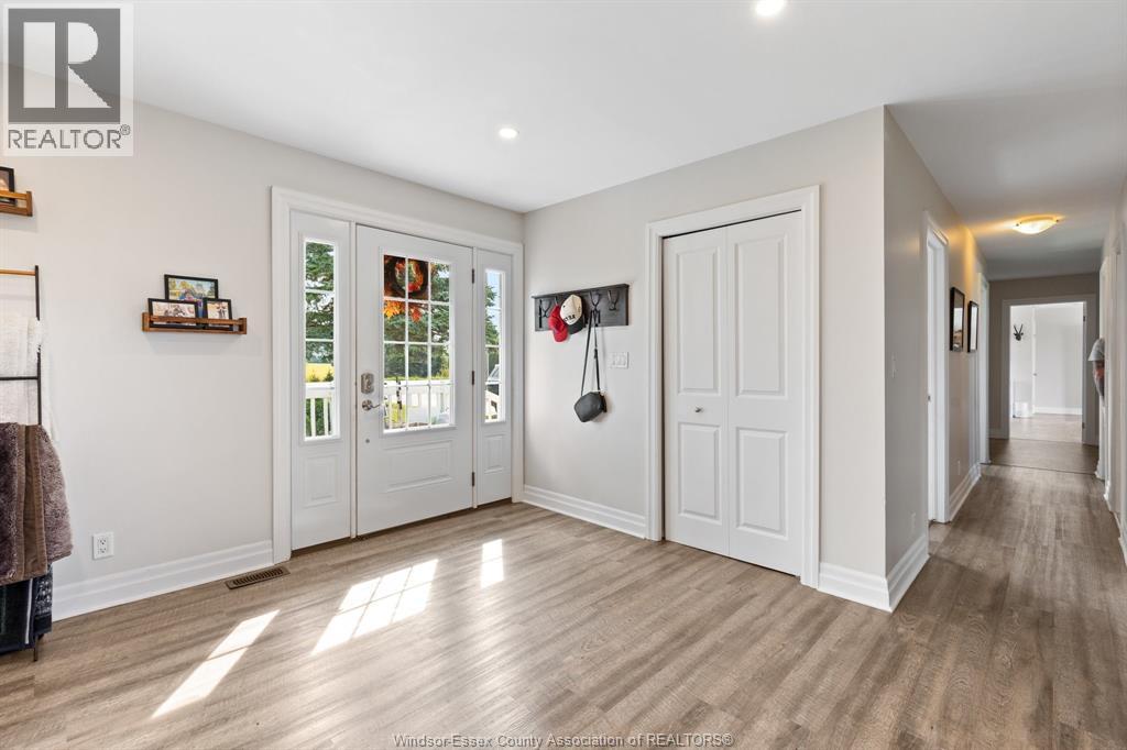 7686 Concession 7 South — photo 14