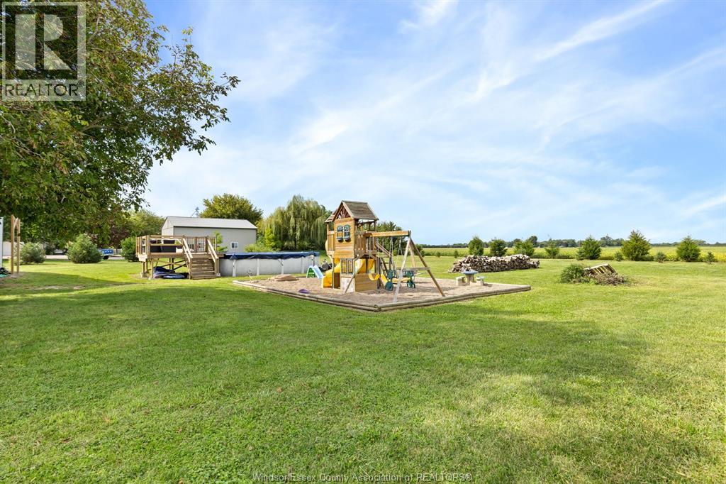 7686 CONCESSION 7 South - 24