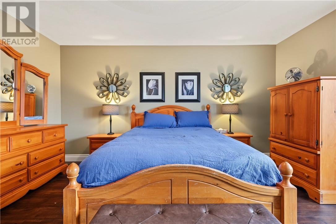 19 Berrygrove Court - 31