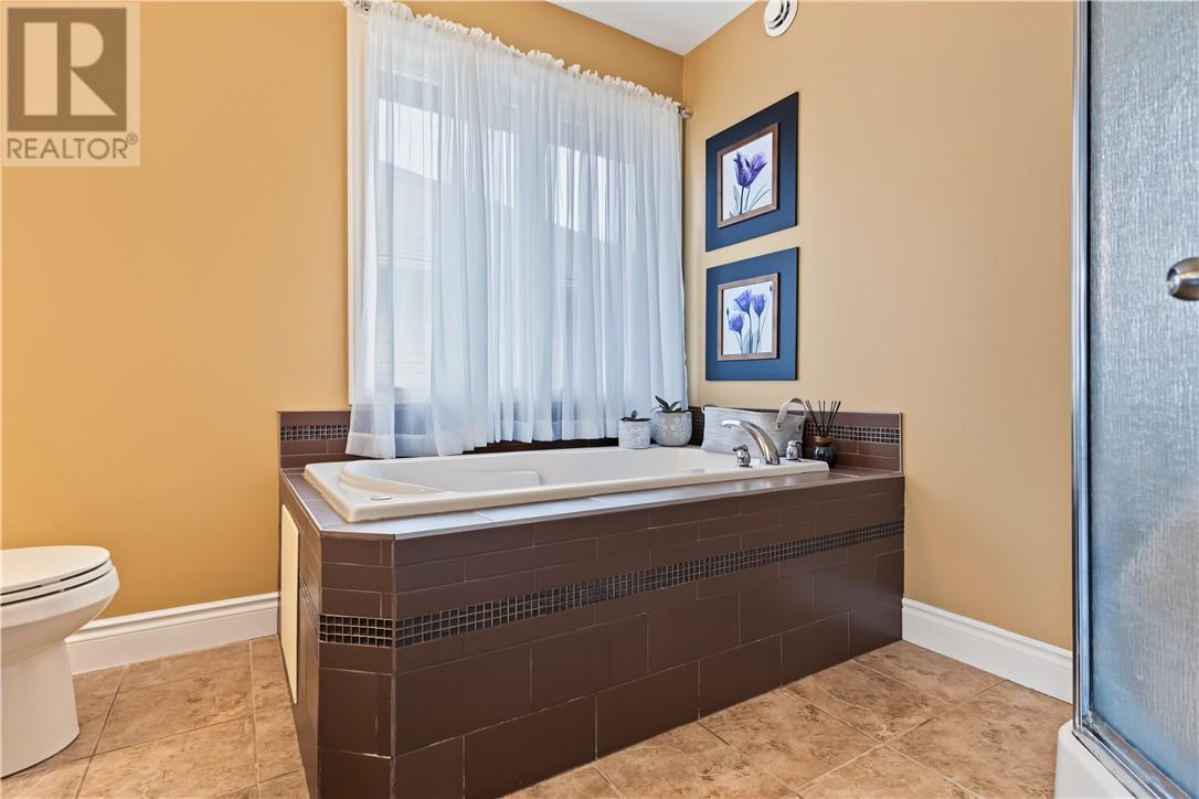 19 Berrygrove Court - 34