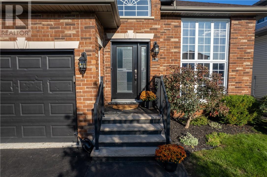 19 Berrygrove Court - 4