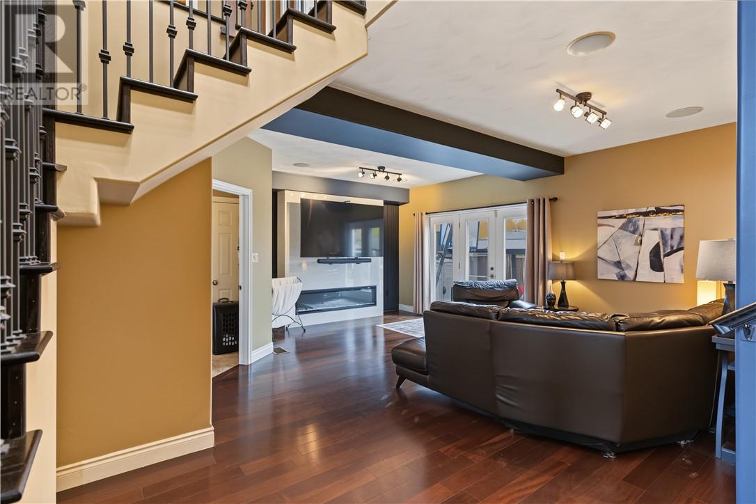 19 Berrygrove Court - 8