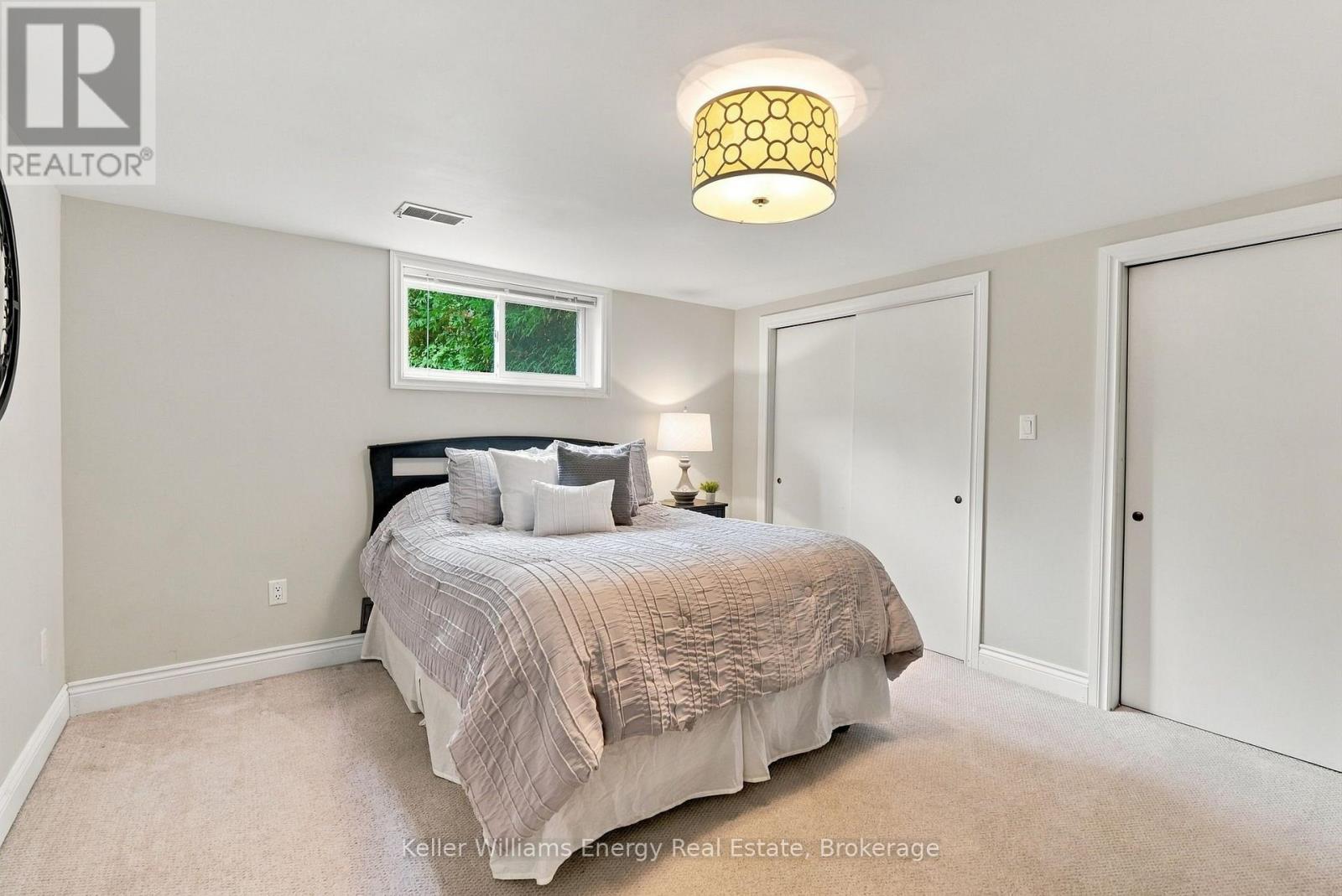 950 SWISS HEIGHTS - 33