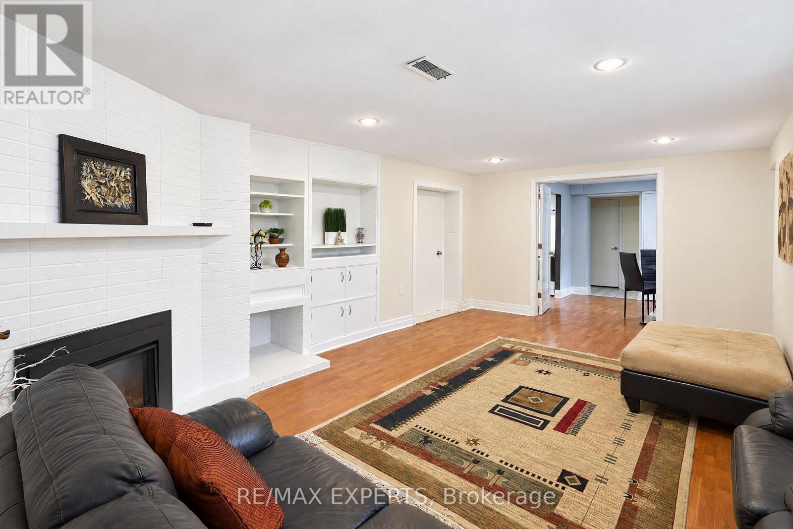 11 Knollside Drive, Richmond Hill, ON photo 27