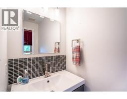 2138 Crosswinds Court, Burlington, ON L7M4K9 Photo 15
