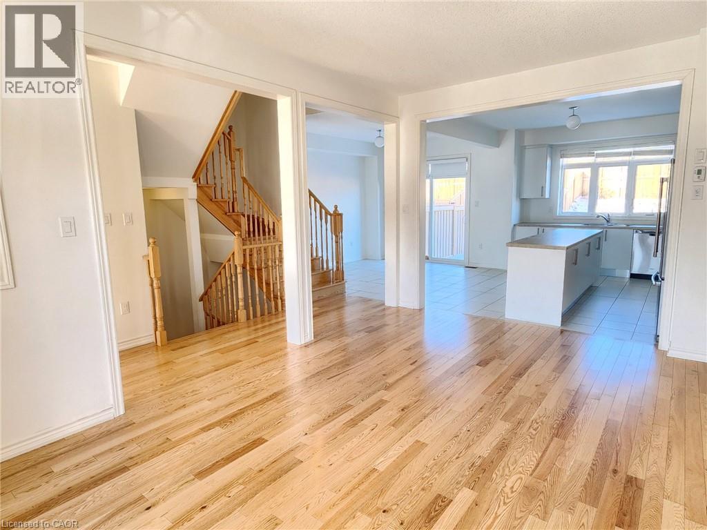 3 Bed, 3 Bath Townhouse for Rent in Bowmanville – 122 ELEPHANT HILL Drive, Bowmanville – MLS# 40871937 - Image 10
