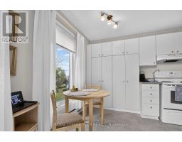 Living room - 15 - 37c Stonehaven Drive, Ottawa, ON K2M1E3 Photo 6