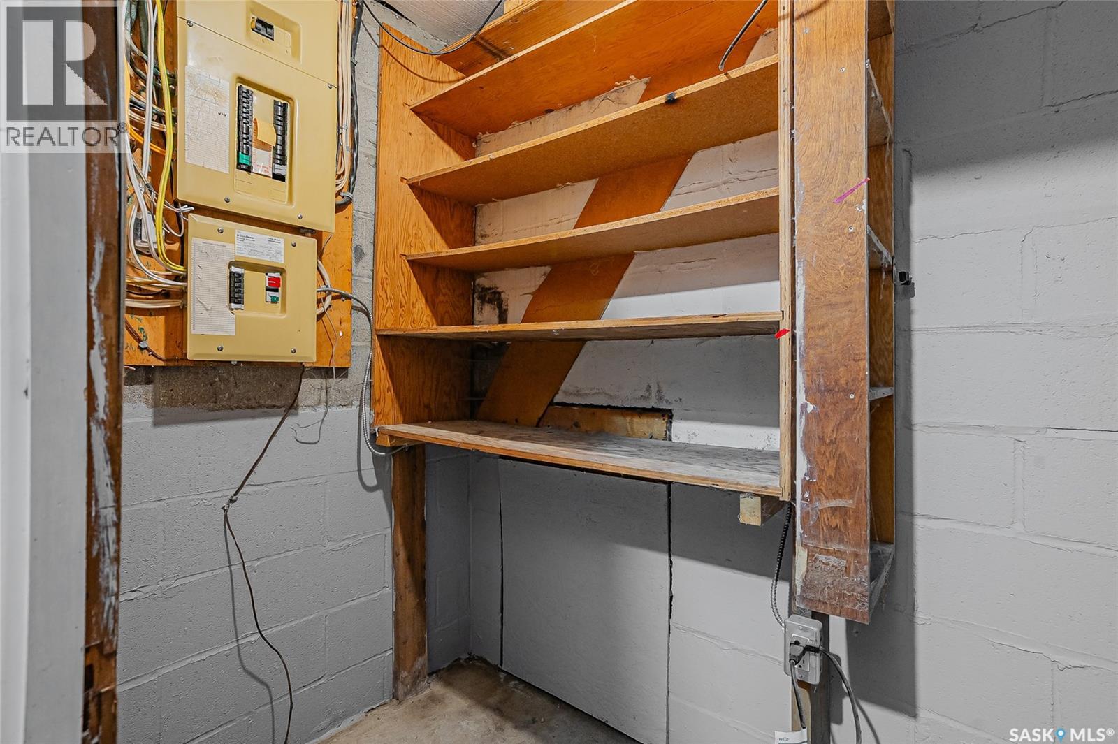 401 2nd STREET E, Langham — photo 32
