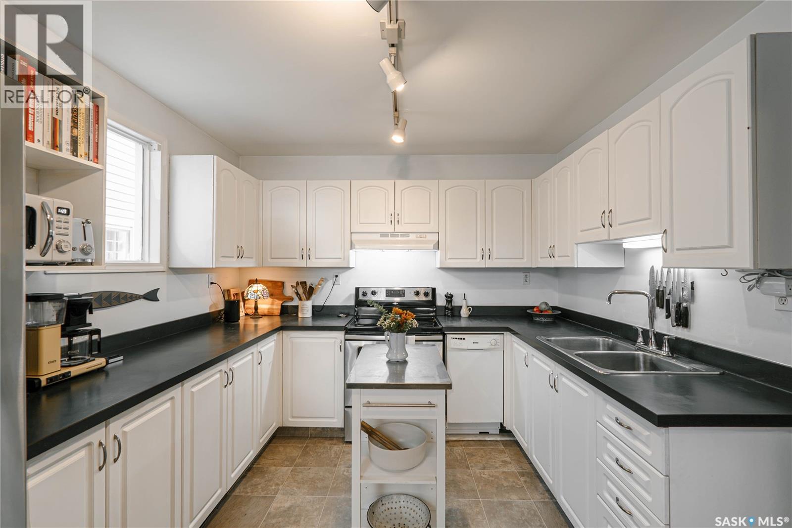 408 25th STREET W - 21