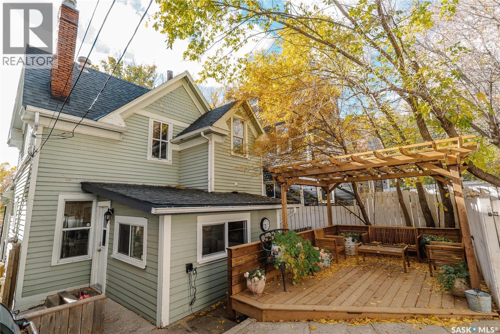 408 25th STREET W - 46