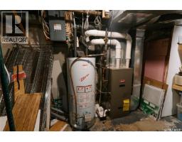 408 25th Street W, Saskatoon, SK S7L0C8 Photo 45