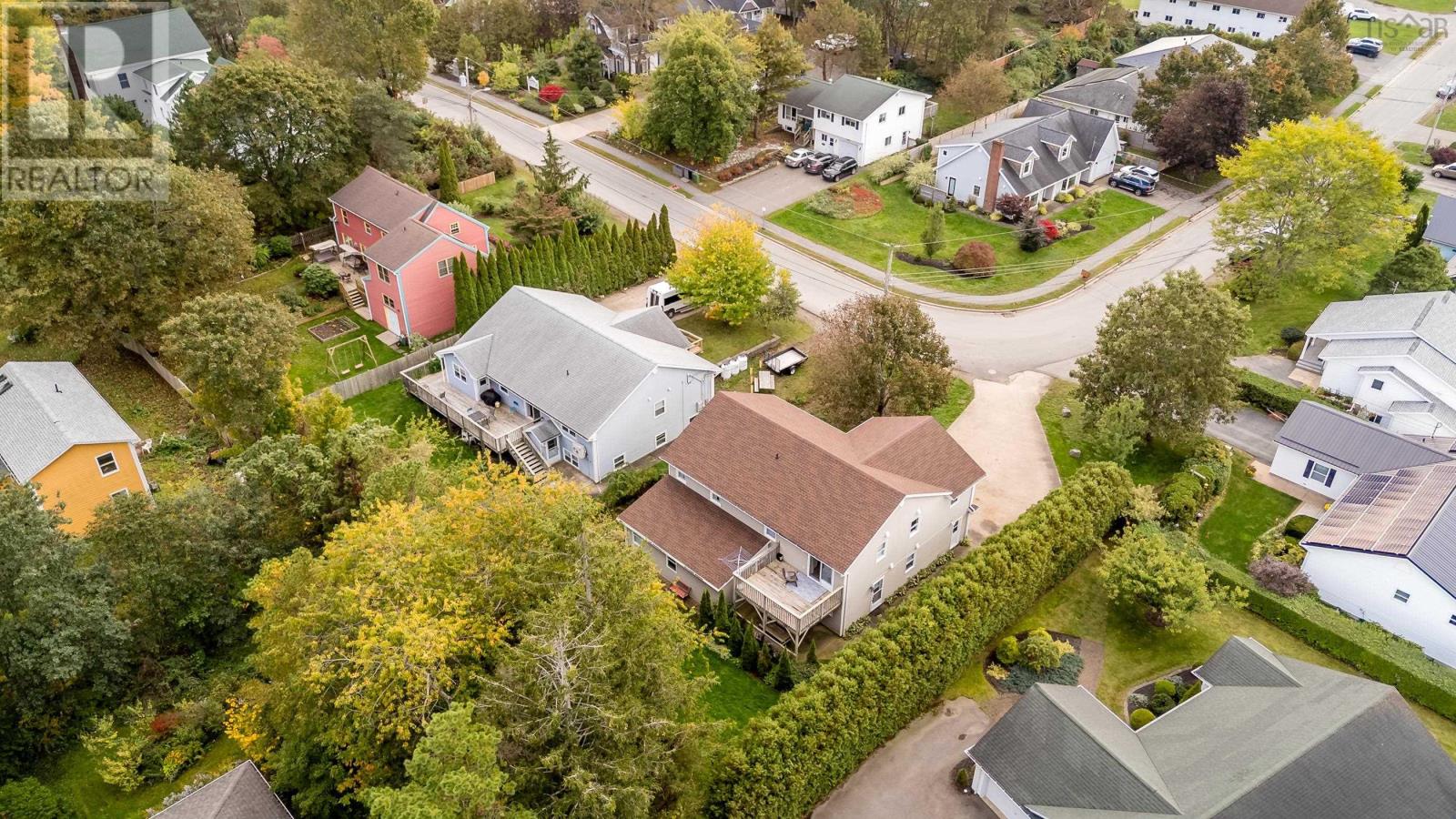Property 35 of 36 of 11 Robie Tufts Drive
