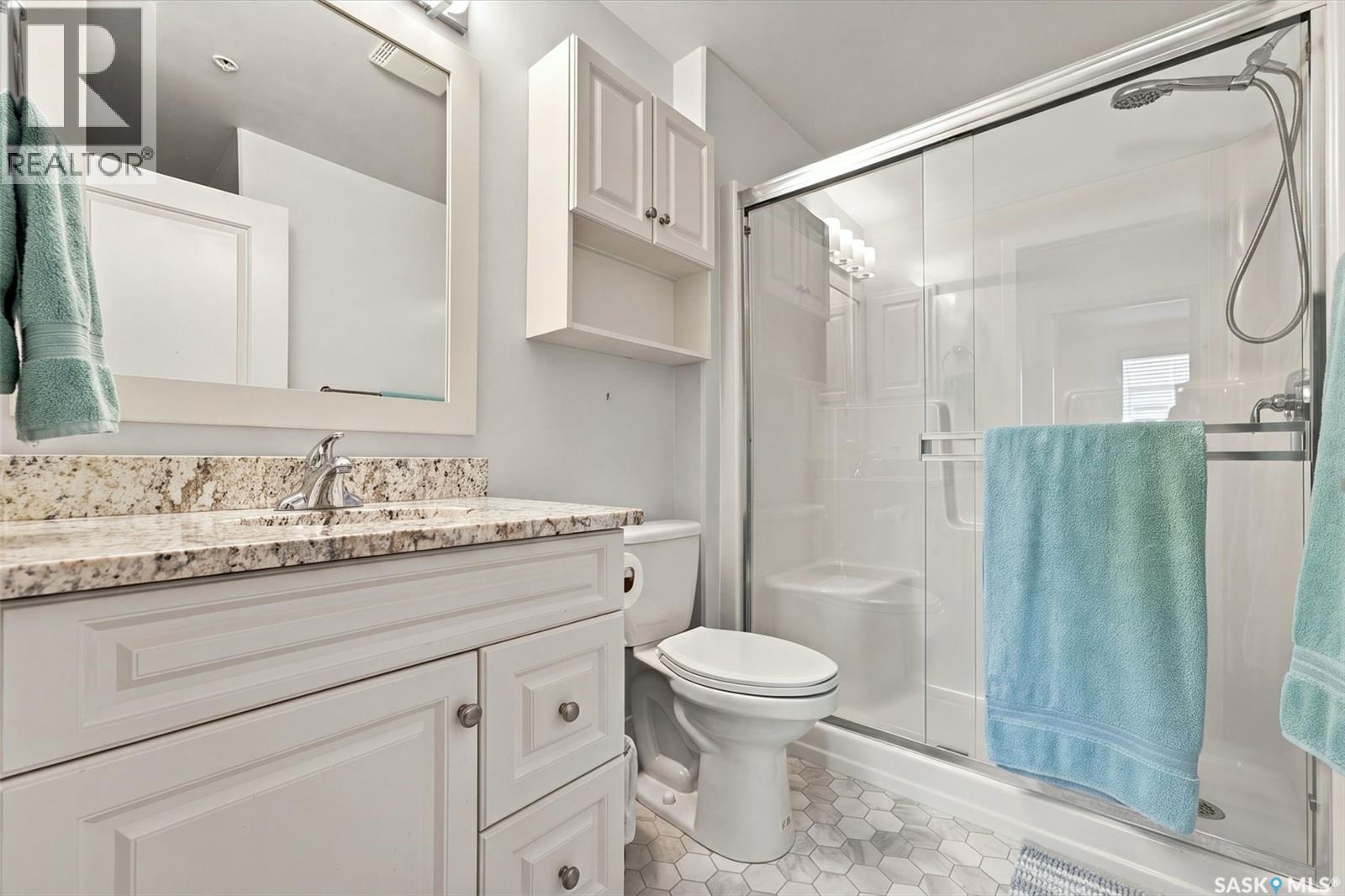 #224 1025 Moss AVENUE - 19