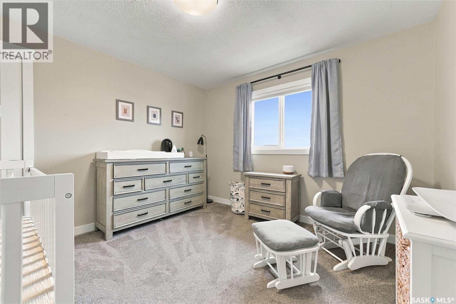 9 Hudson DRIVE, Pilot Butte — photo 25