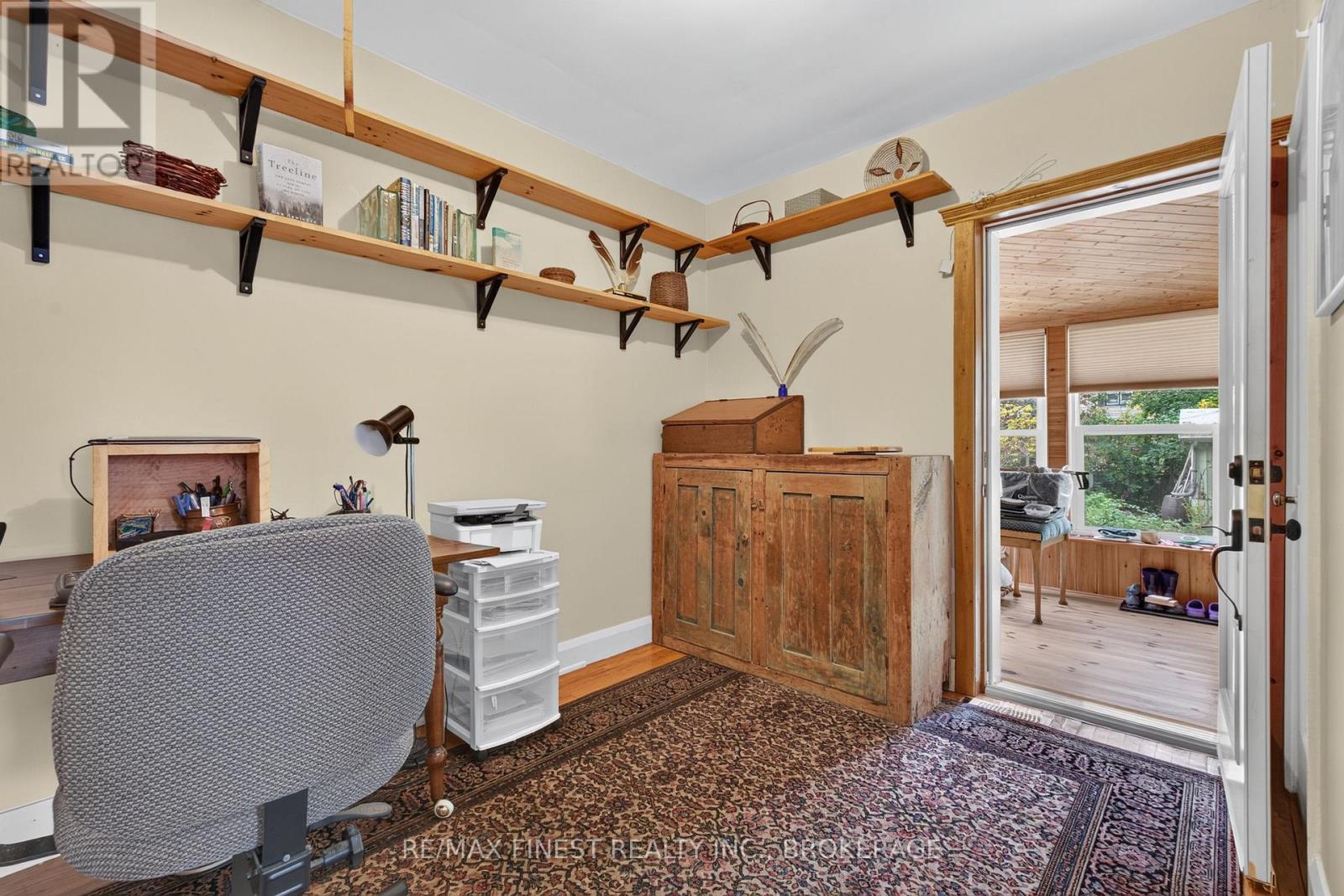 218 Helen Street — photo 19