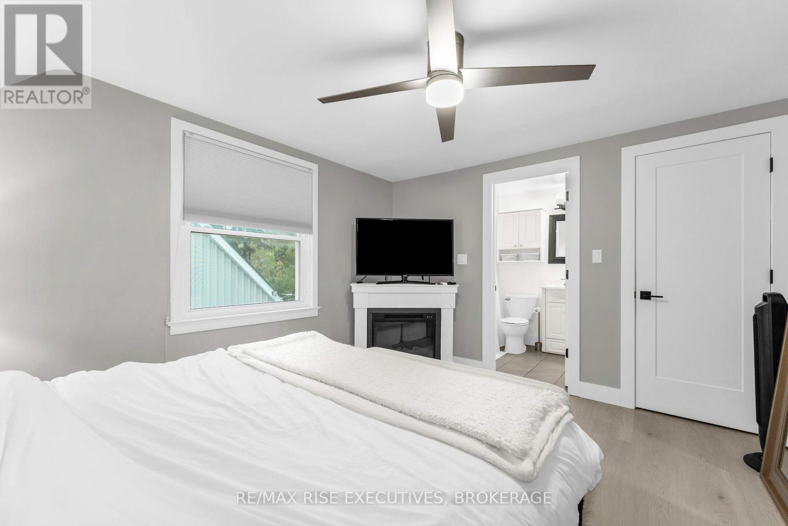 333 Palace Road — photo 18
