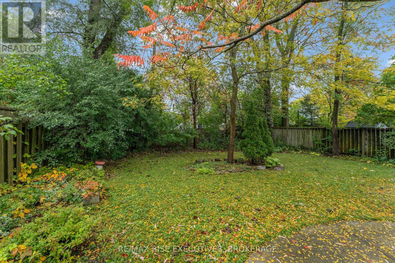 333 Palace Road — photo 30