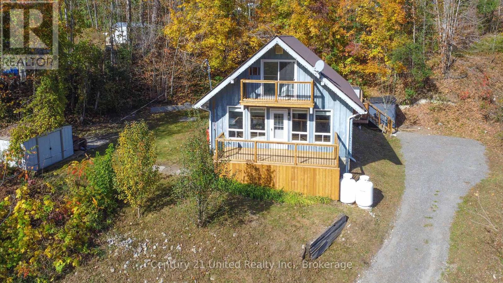 34 CLIFFSIDE DRIVE - 1