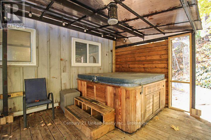 34 Cliffside Drive, Kawartha Lakes, ON photo 12