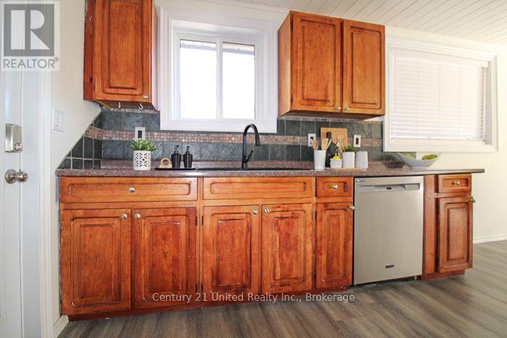 34 Cliffside Drive, Kawartha Lakes, ON photo 22